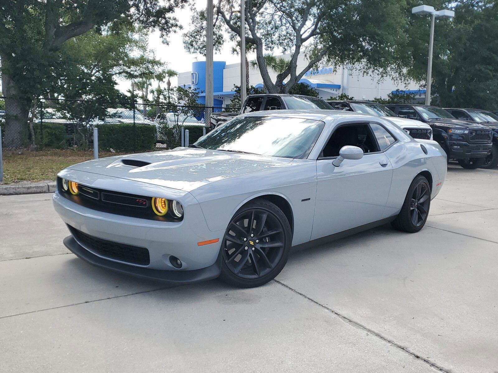 2022 DODGE Challenger