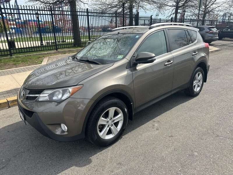 2013 TOYOTA RAV4