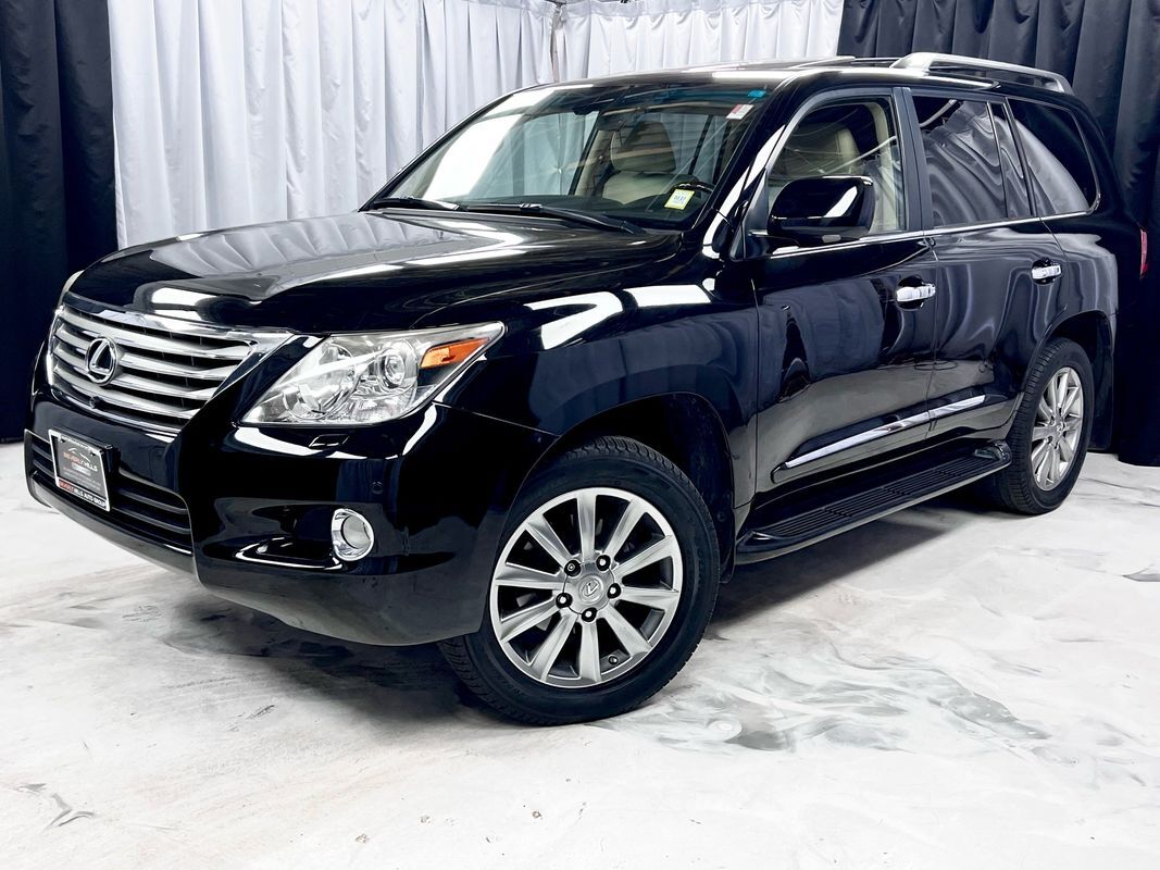 2011 LEXUS LX