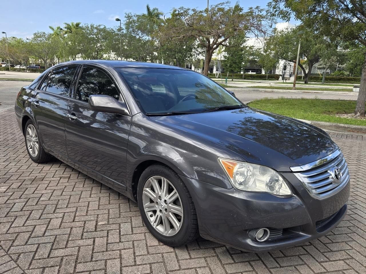 2008 TOYOTA Avalon
