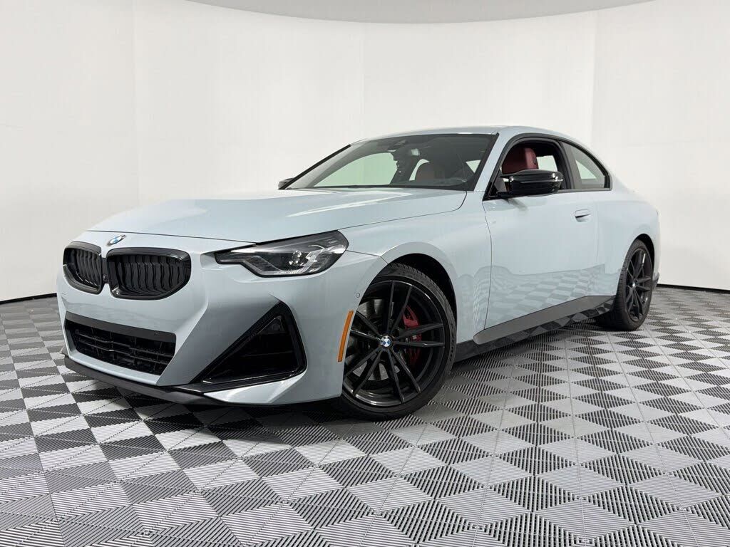 2022 BMW M2