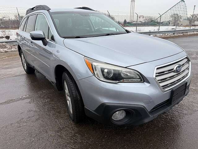 2015 SUBARU Outback
