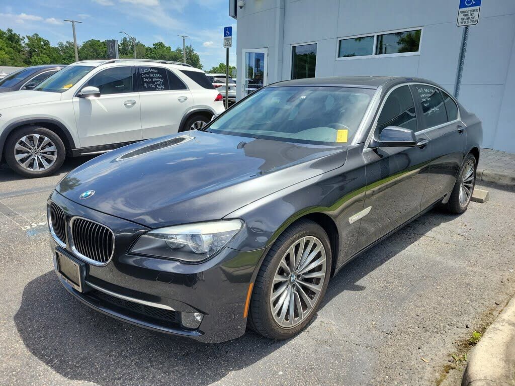 2011 BMW 7 Series