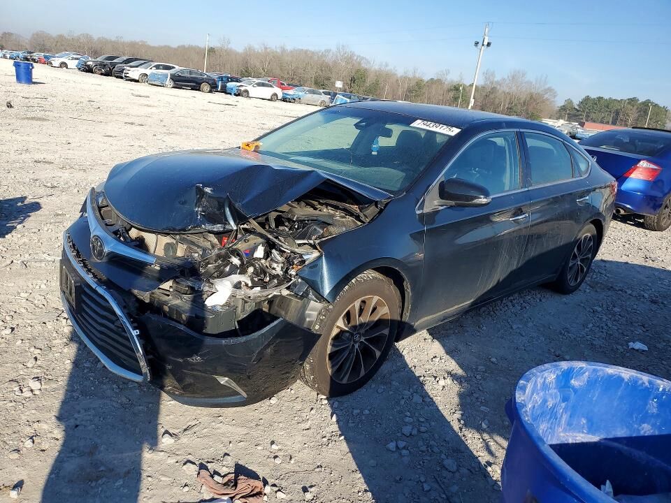 2018 TOYOTA Avalon