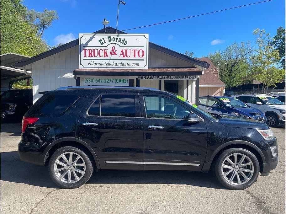 2017 FORD Explorer