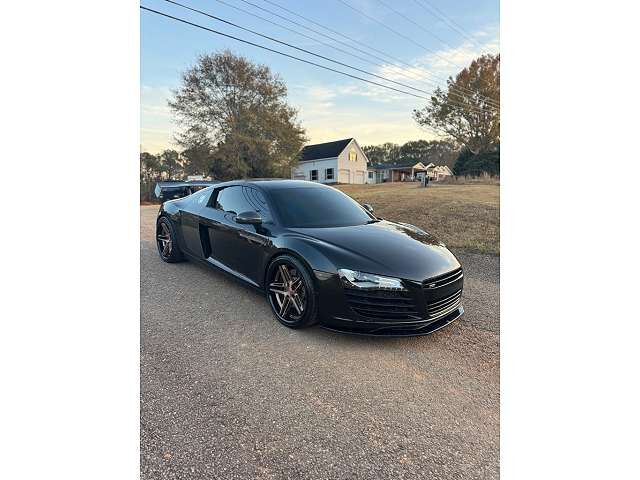 2008 AUDI R8