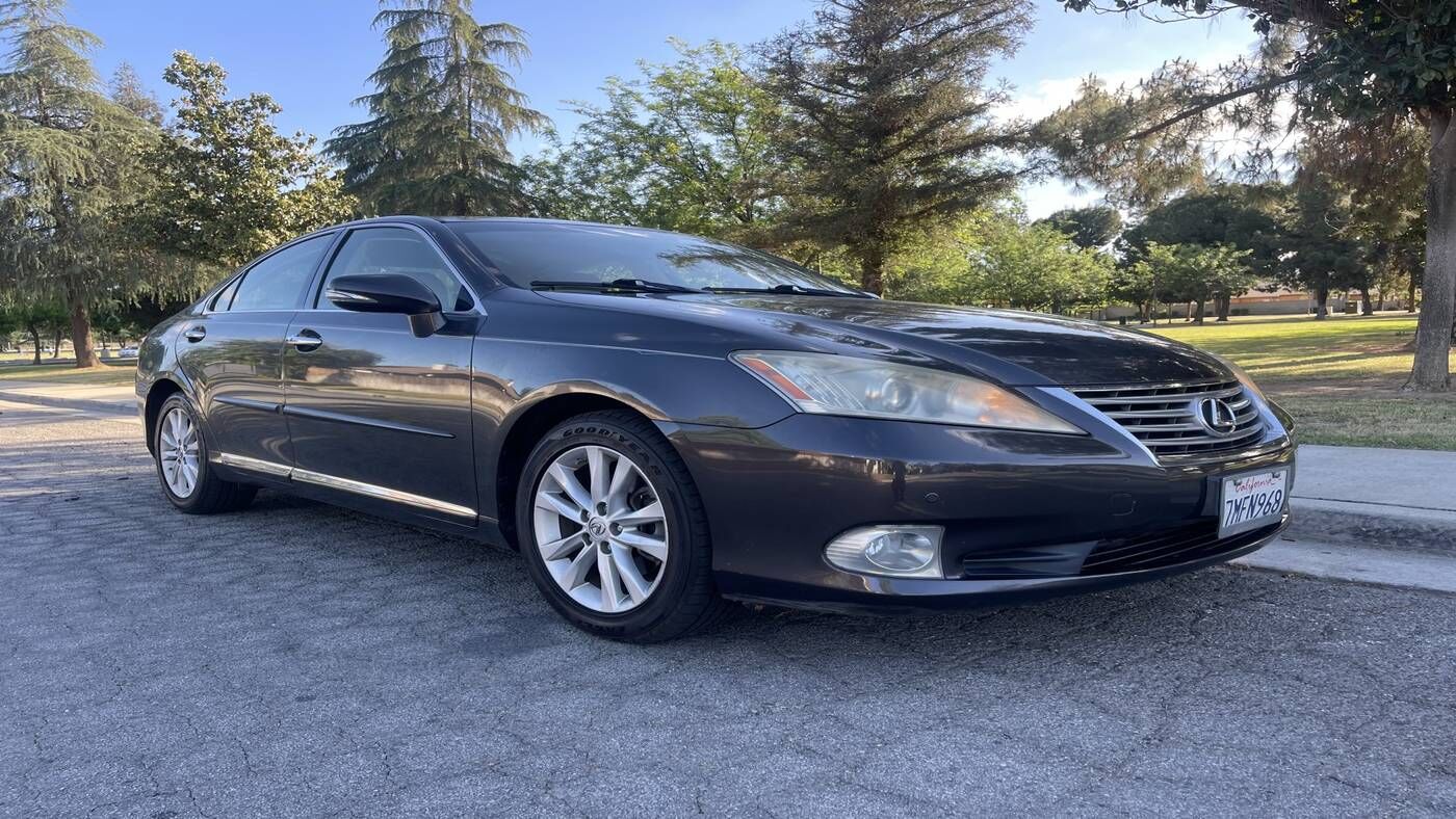 2012 LEXUS ES