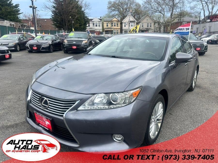 2015 LEXUS ES