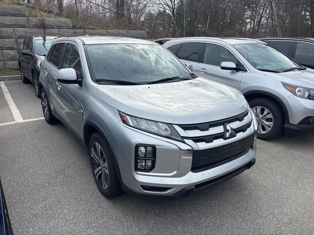 2025 MITSUBISHI Outlander Sport