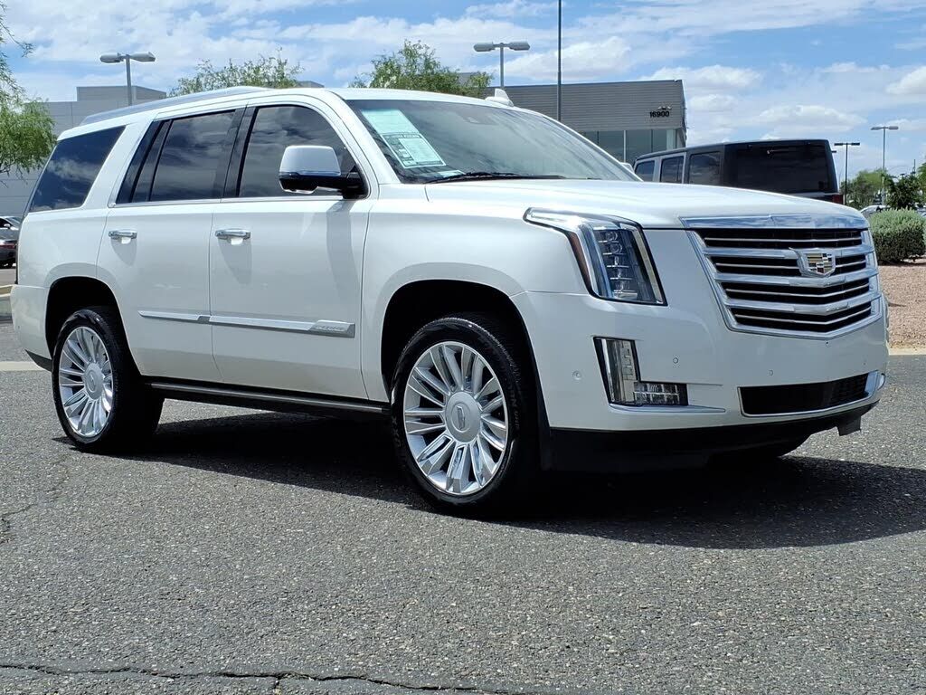 2018 CADILLAC Escalade