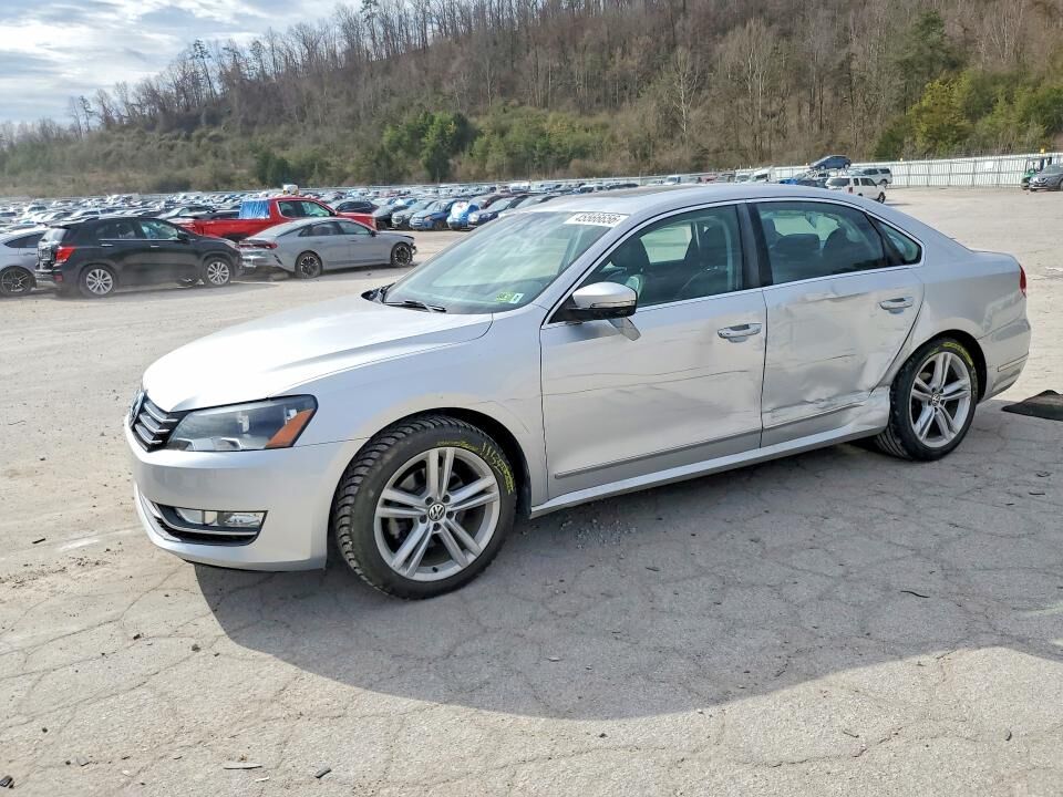 2014 VOLKSWAGEN Passat