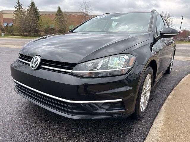 2018 VOLKSWAGEN Golf SportWagen