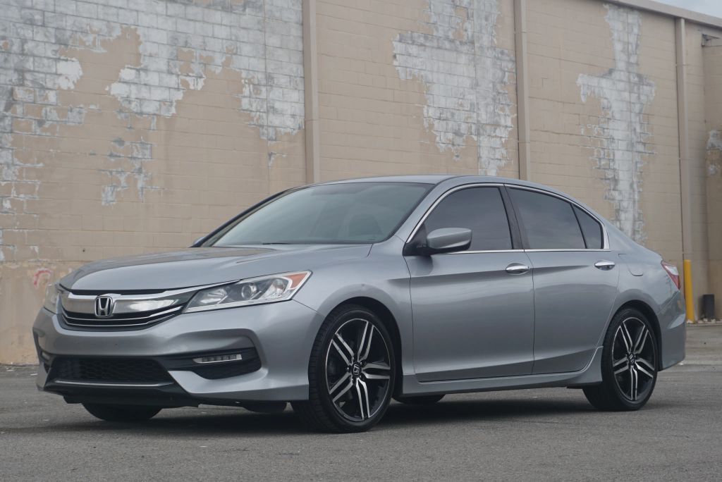 2017 HONDA Accord