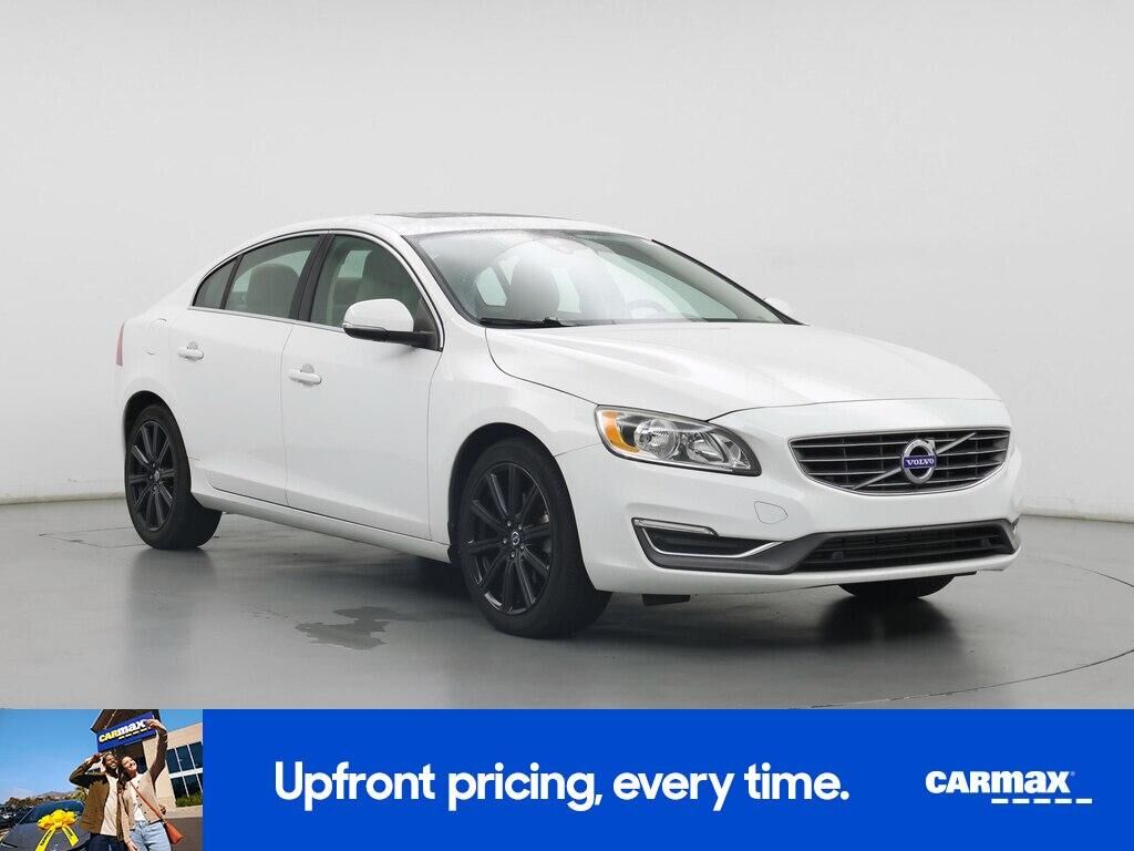 2016 VOLVO S60