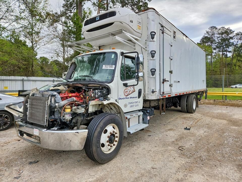 2021 FREIGHTLINER M2