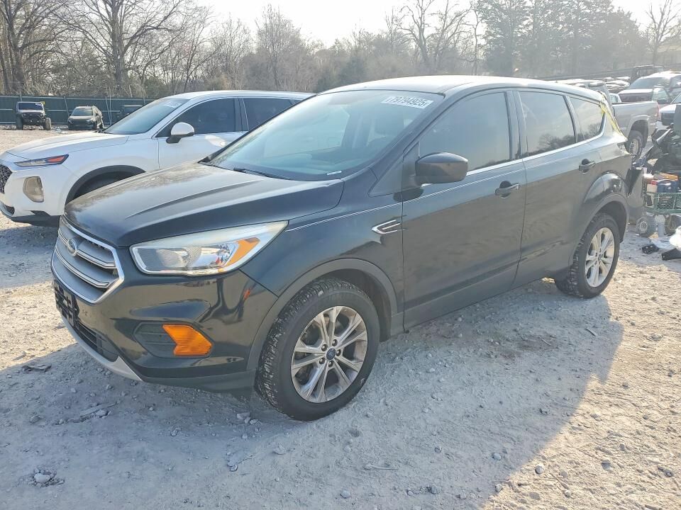 2017 FORD Escape