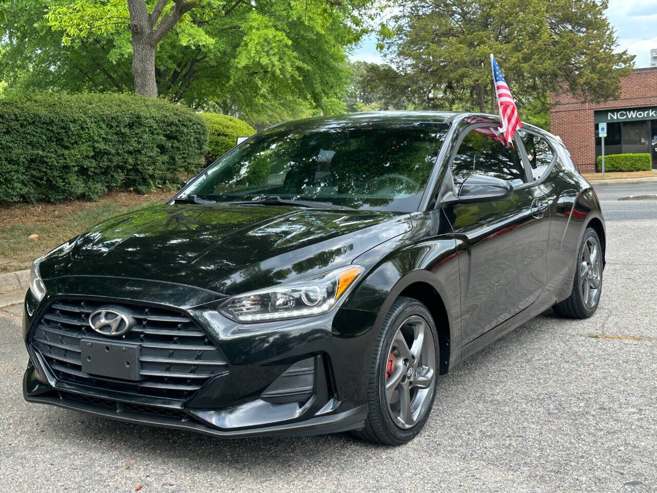 2019 HYUNDAI Veloster
