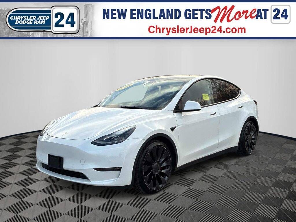 2022 TESLA Model Y