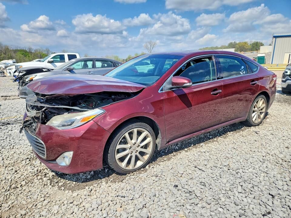 2013 TOYOTA Avalon