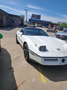 1988 CHEVROLET Corvette