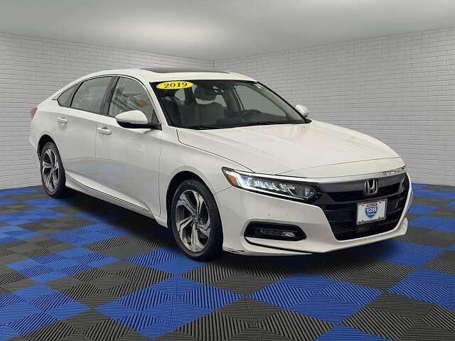 2019 HONDA Accord