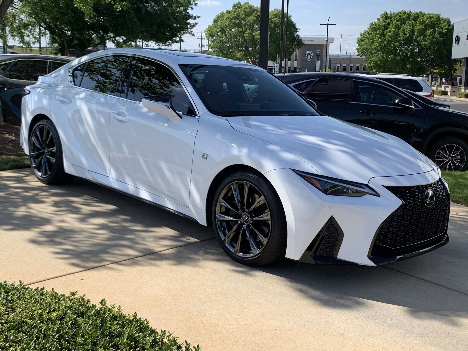 2024 LEXUS IS