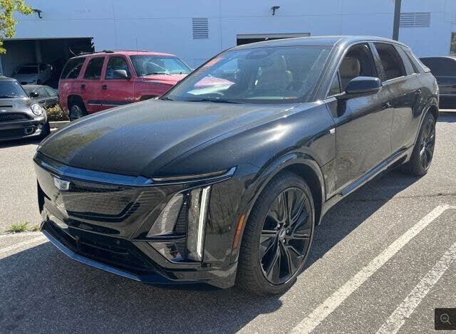 2024 CADILLAC Lyriq