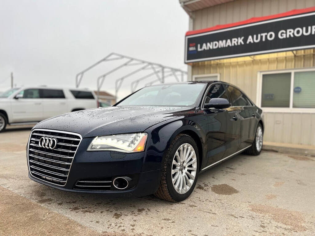 2014 AUDI A8