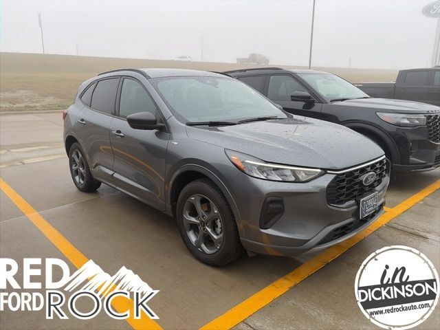 2024 FORD Escape