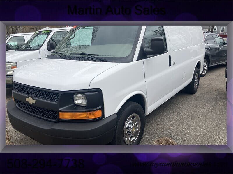 2012 CHEVROLET Express