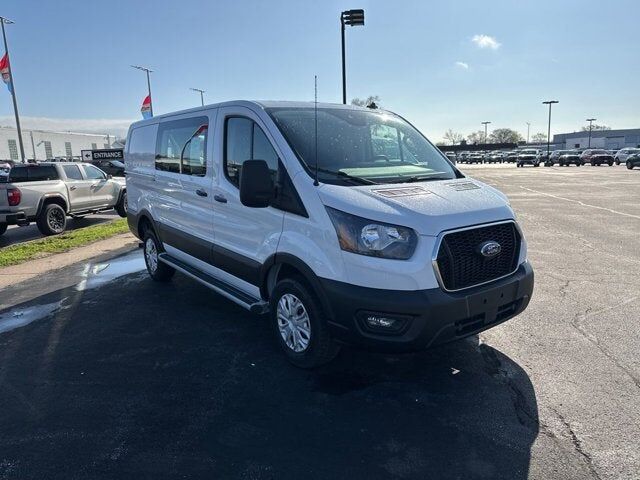 2024 FORD Transit