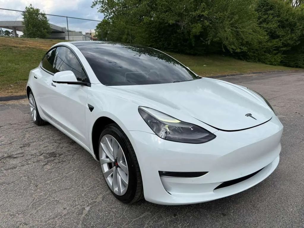 2021 TESLA Model 3