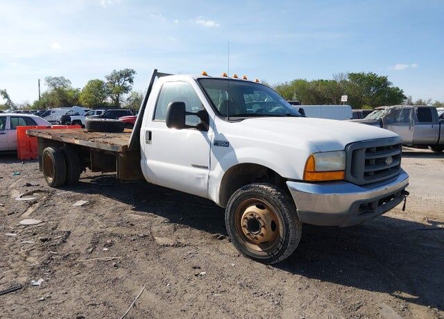 2001 FORD F-550