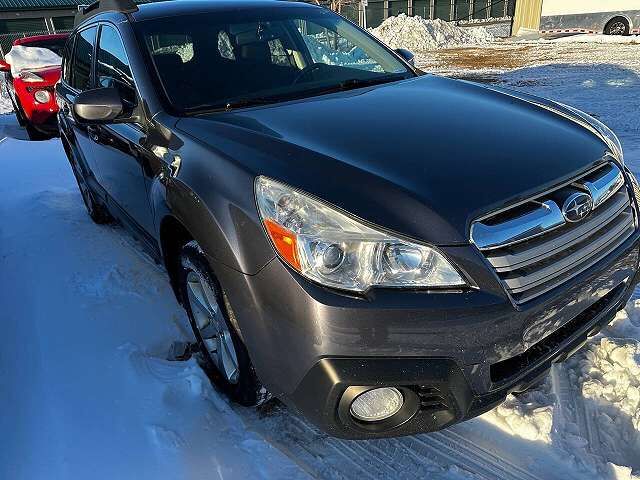2014 SUBARU Outback