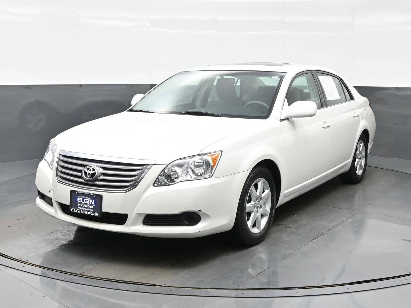 2010 TOYOTA Avalon
