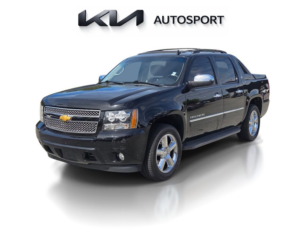 2013 CHEVROLET Avalanche
