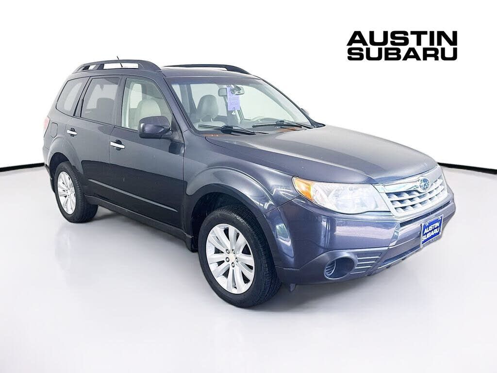 2011 SUBARU Forester