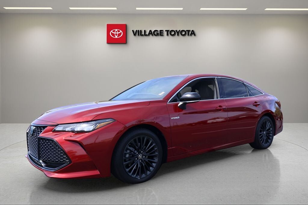 2019 TOYOTA Avalon