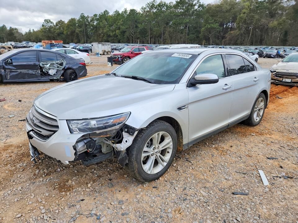 2017 FORD Taurus