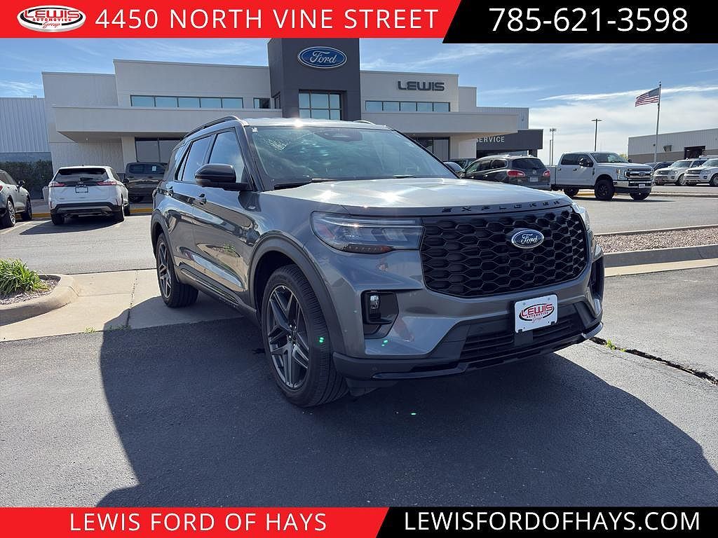 2025 FORD Explorer