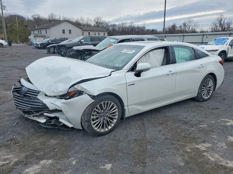 2021 TOYOTA Avalon