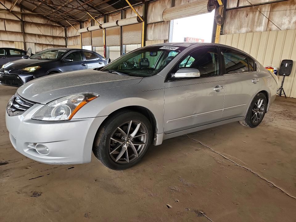 2012 NISSAN Altima