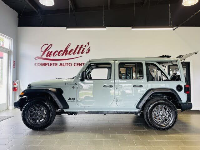 2024 JEEP Wrangler