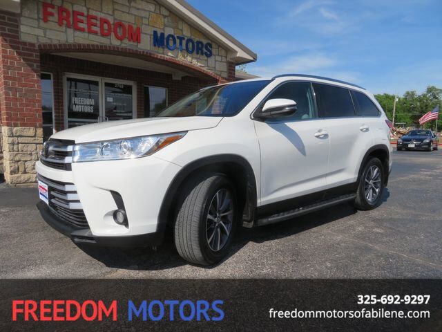2019 TOYOTA Highlander