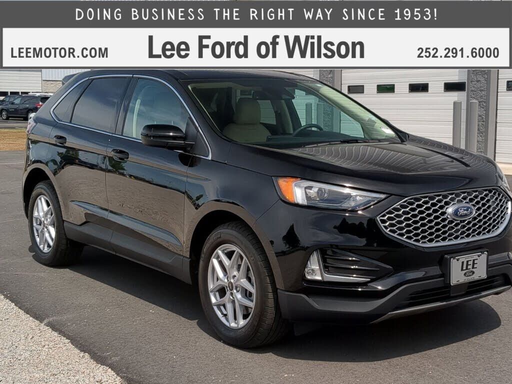 2023 FORD Edge