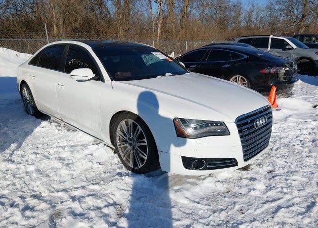 2011 AUDI A8