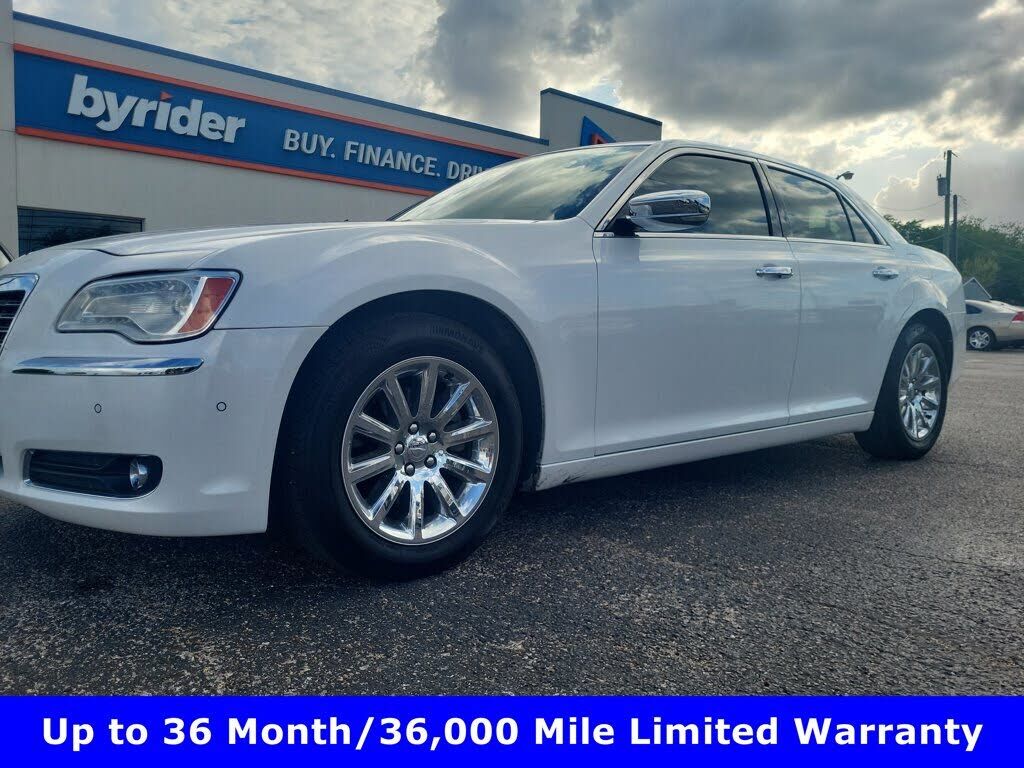 2014 CHRYSLER 300