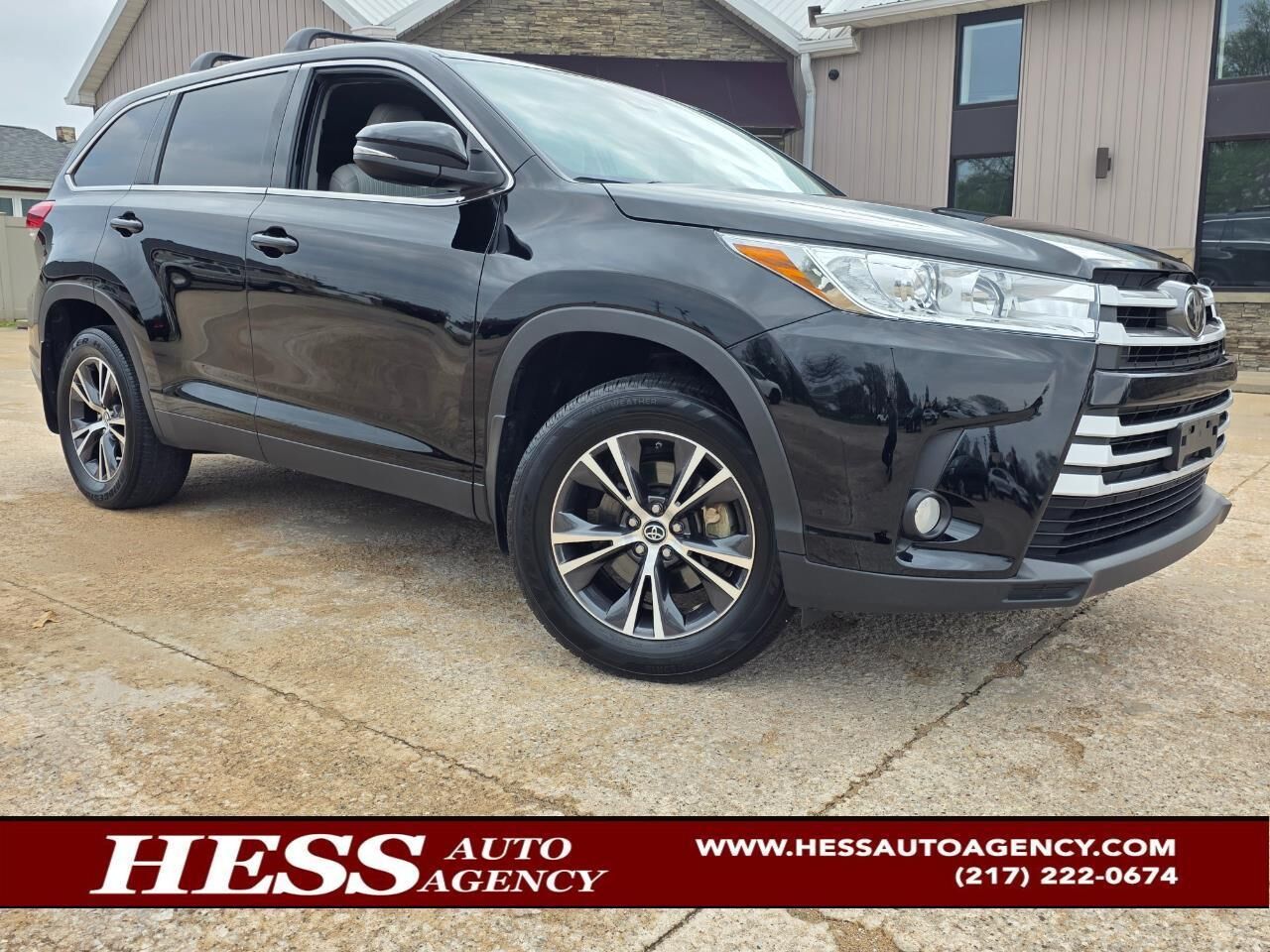 2019 TOYOTA Highlander