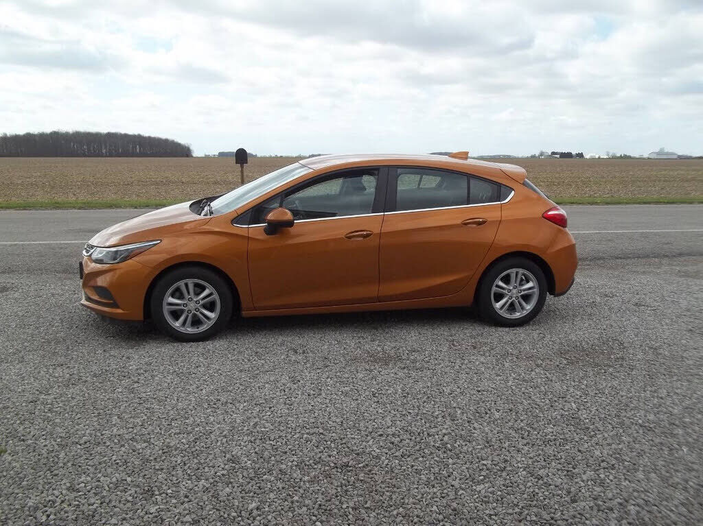 2017 CHEVROLET Cruze