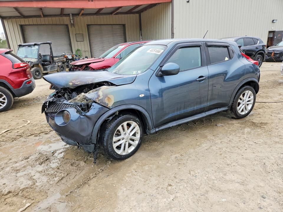 2013 NISSAN Juke